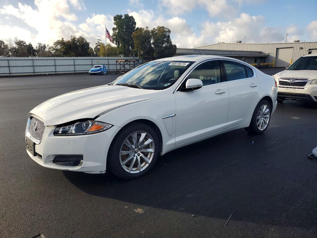 2013 JAGUAR XF