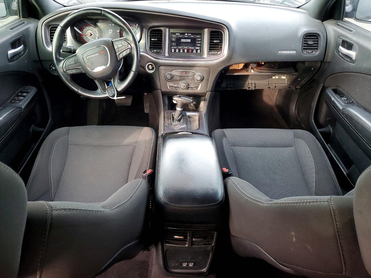 2018 DODGE CHARGER SXT photo 8