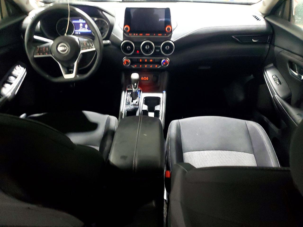 2025 NISSAN SENTRA SV photo 8