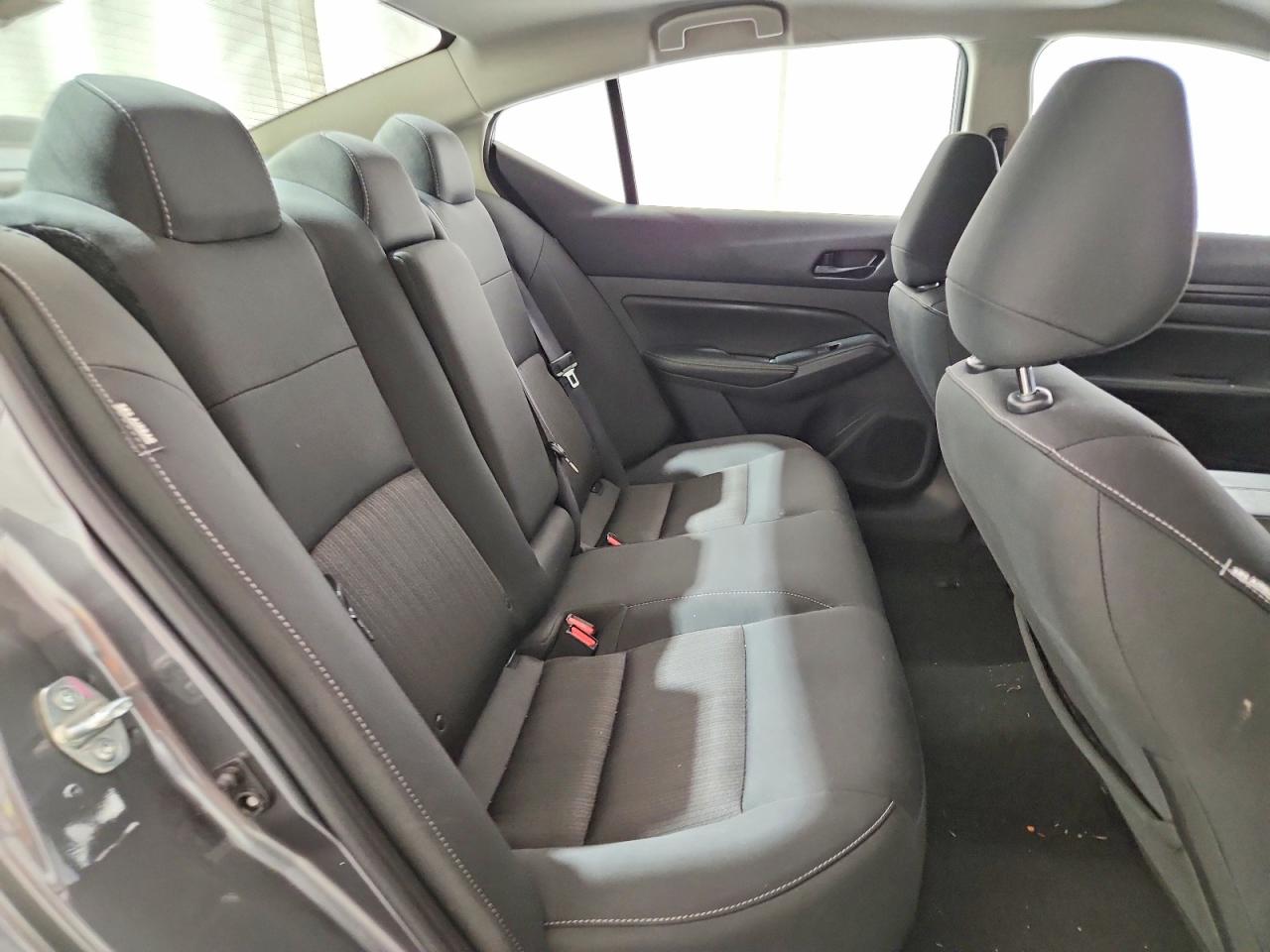2025 NISSAN ALTIMA SV photo 10