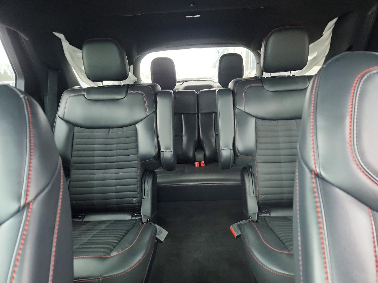 2025 FORD EXPLORER ST-LINE photo 10