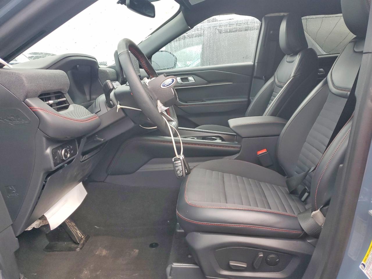 2025 FORD EXPLORER ST-LINE photo 7