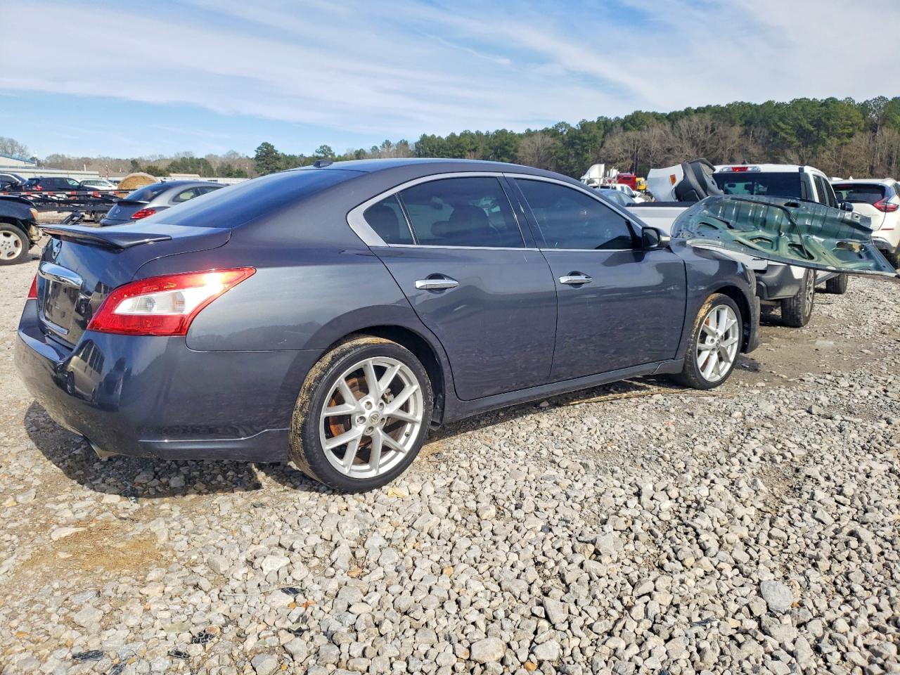 2009 NISSAN MAXIMA S photo 3