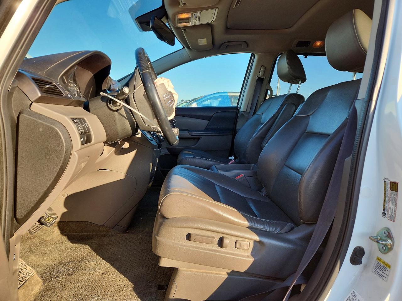 2014 HONDA ODYSSEY EXL photo 7