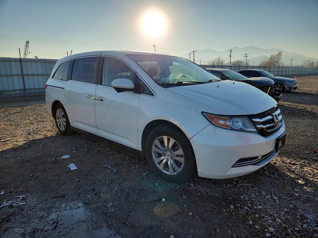 2014 HONDA ODYSSEY EXL photo 4