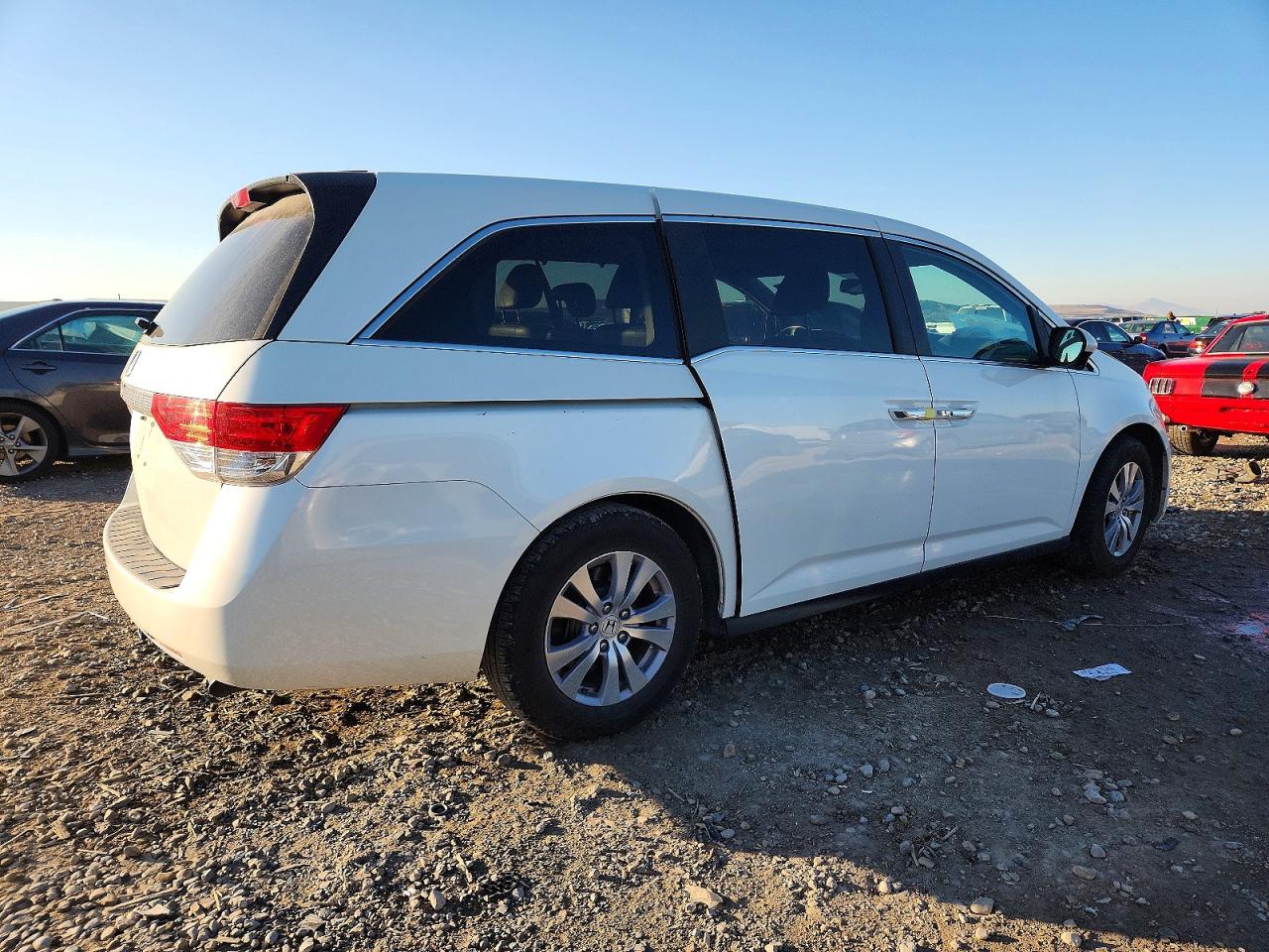 2014 HONDA ODYSSEY EXL photo 3