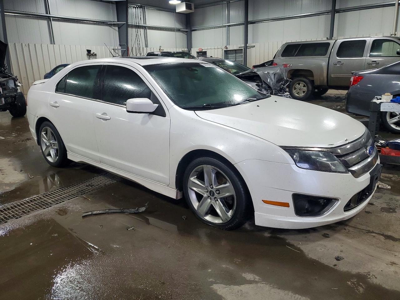 2011 FORD FUSION SPORT photo 4