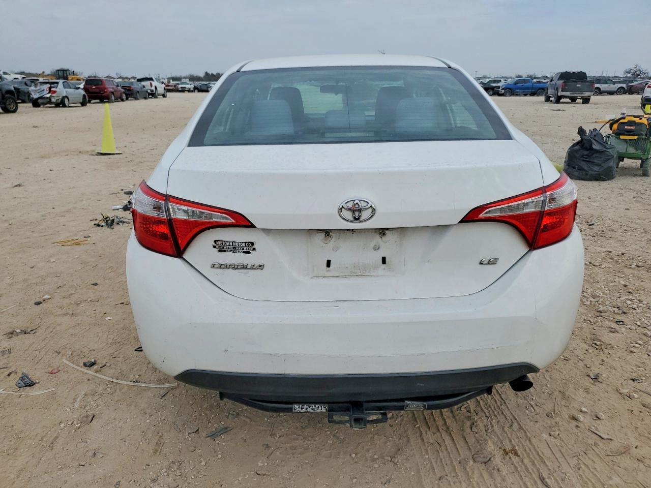 2015 TOYOTA COROLLA L photo 6