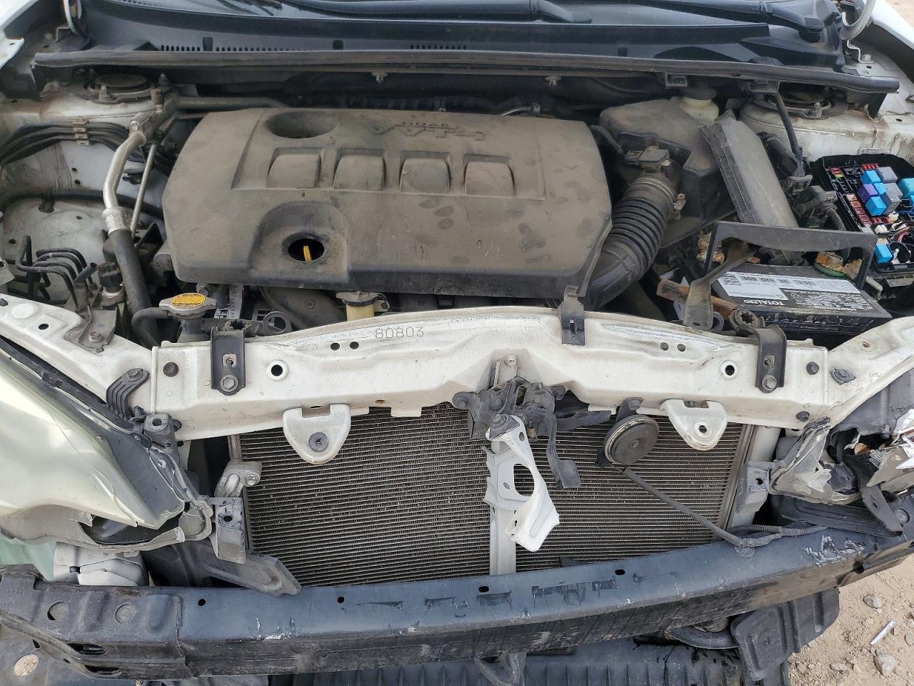 2015 TOYOTA COROLLA L photo 11