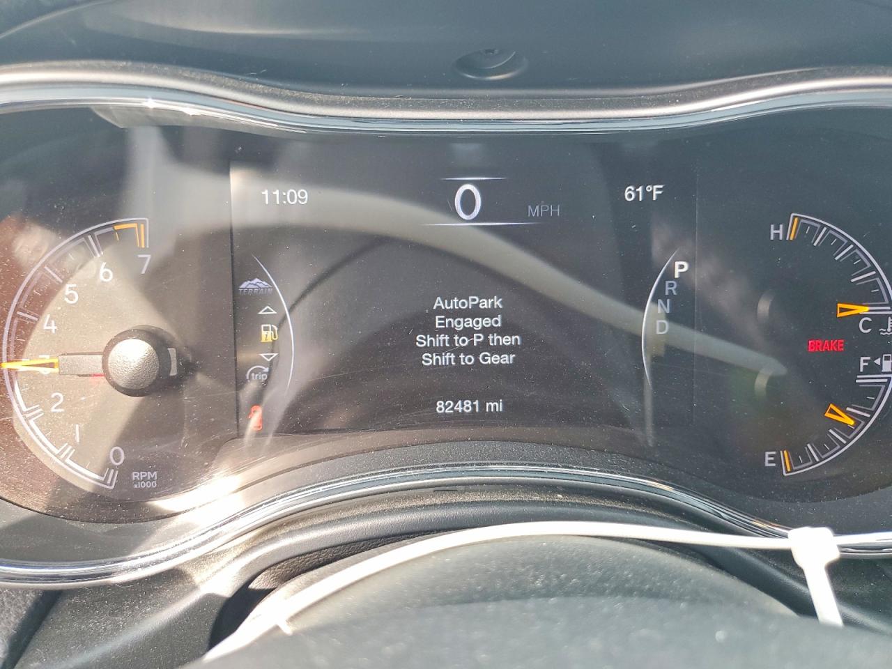 2019 JEEP GRAND CHEROKEE LIMITED photo 9
