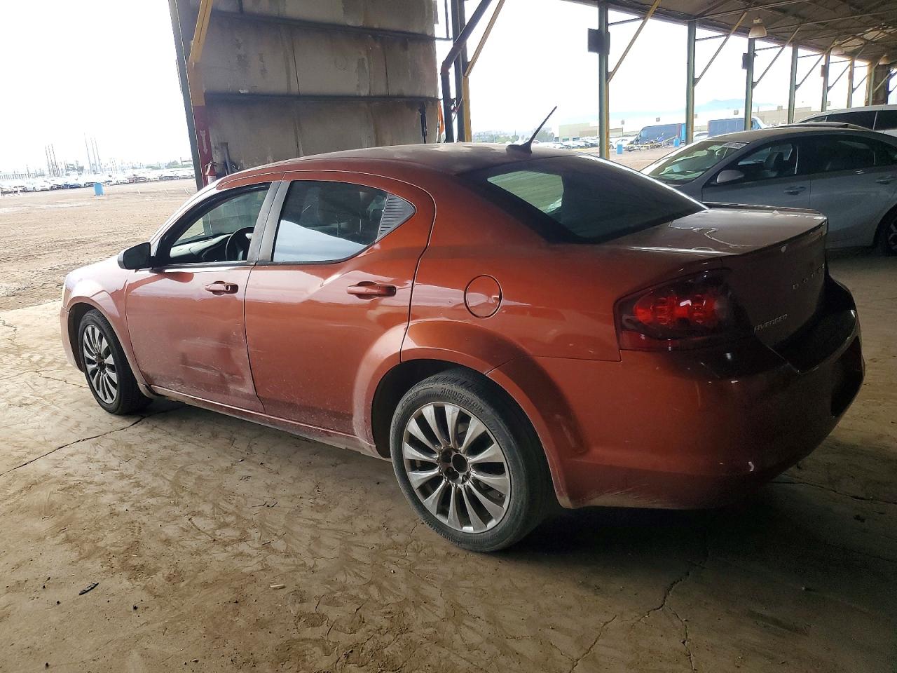 2012 DODGE AVENGER SE photo 2