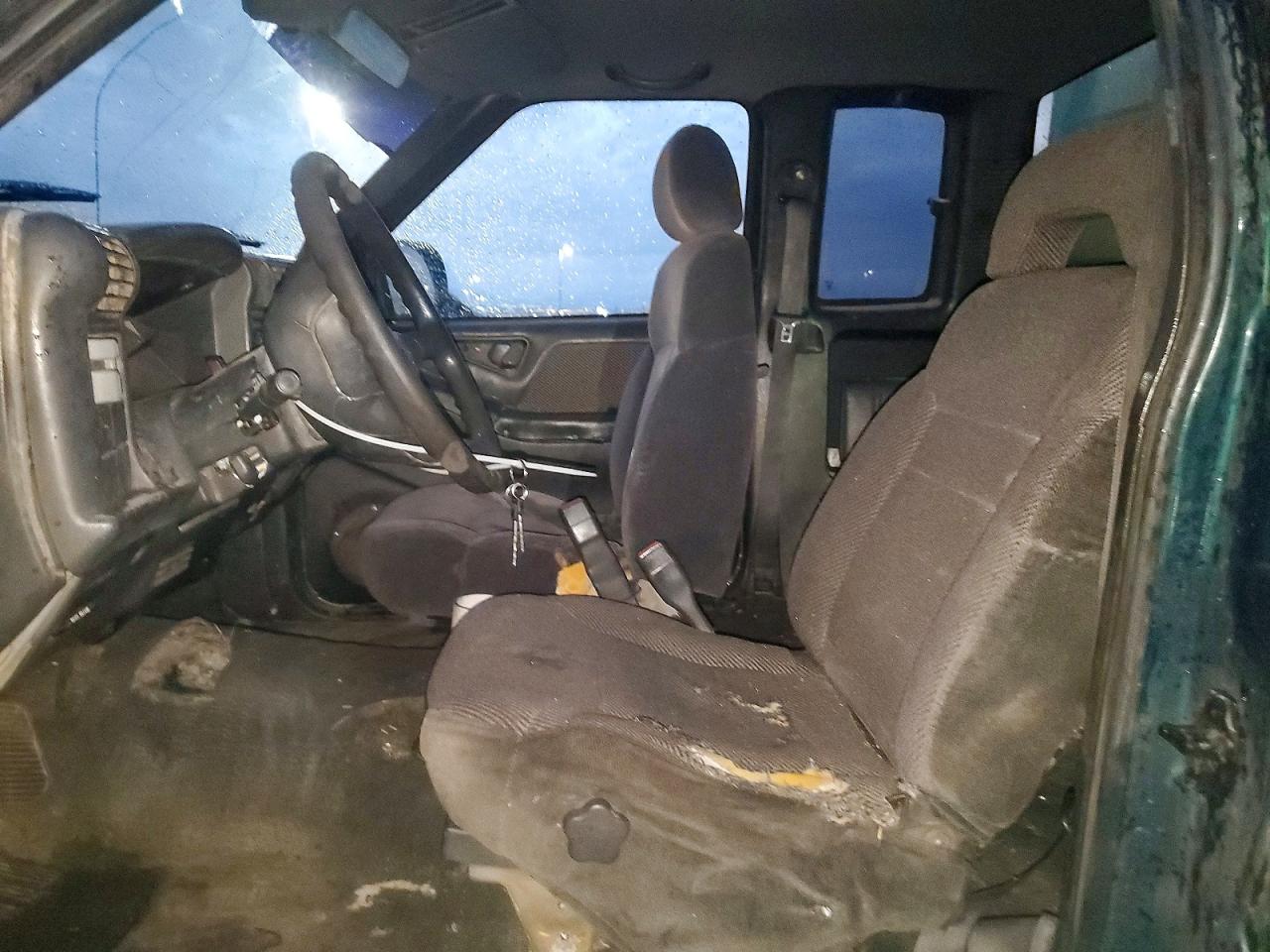 1996 CHEVROLET S TRUCK S10 photo 7
