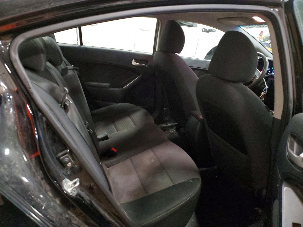 2018 KIA FORTE LX photo 10