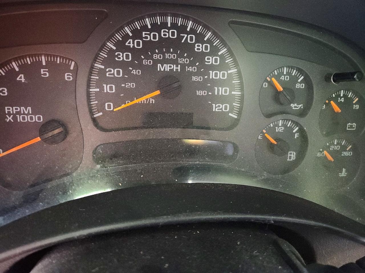 2003 CHEVROLET TAHOE photo 9