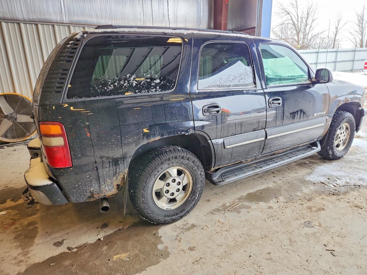 2003 CHEVROLET TAHOE photo 3