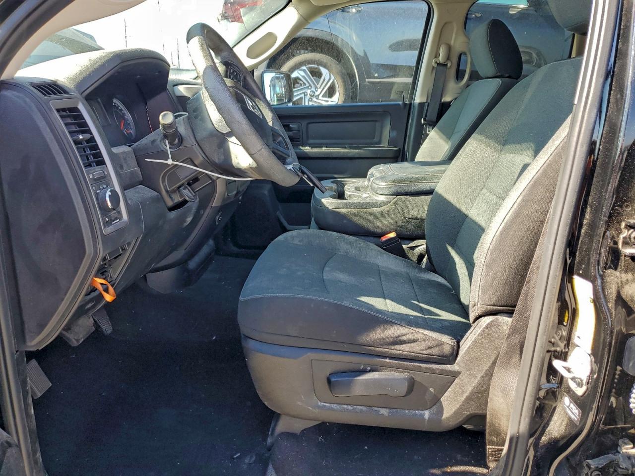 2022 RAM 1500 CLASSIC TRADESMAN photo 7