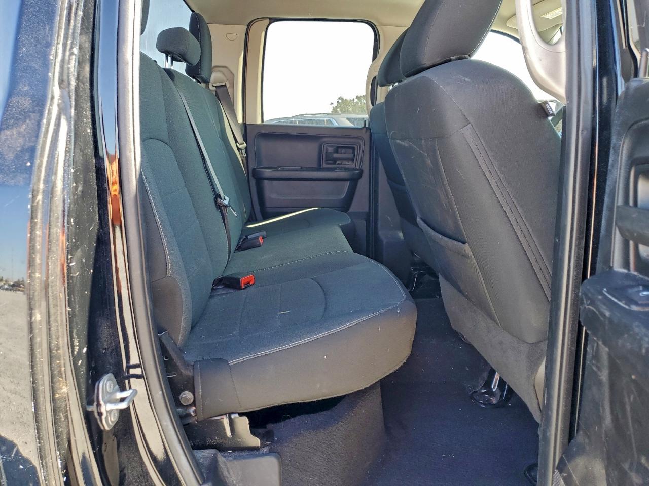 2022 RAM 1500 CLASSIC TRADESMAN photo 10