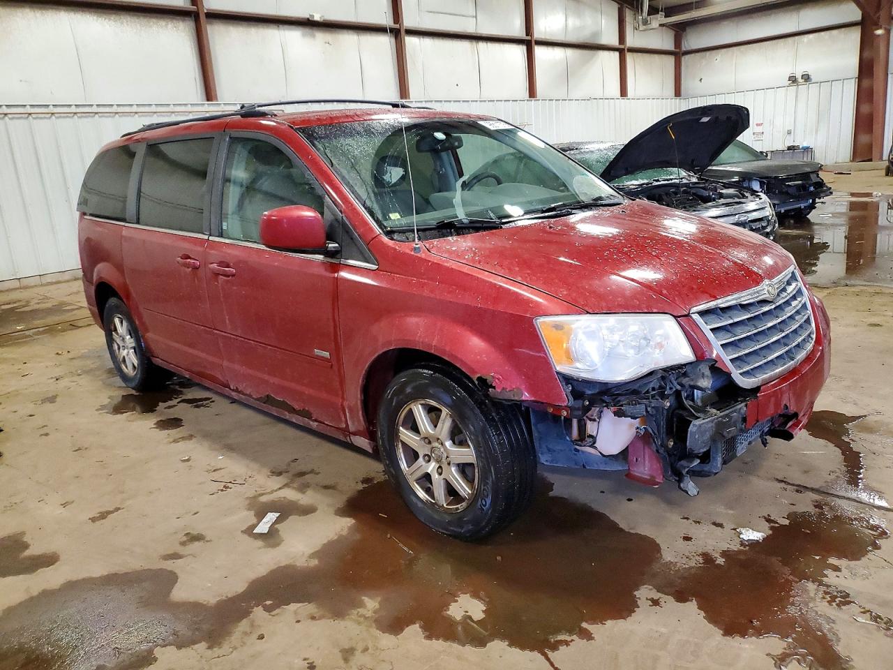 2008 CHRYSLER TOWN & COUNTRY TOURING photo 4