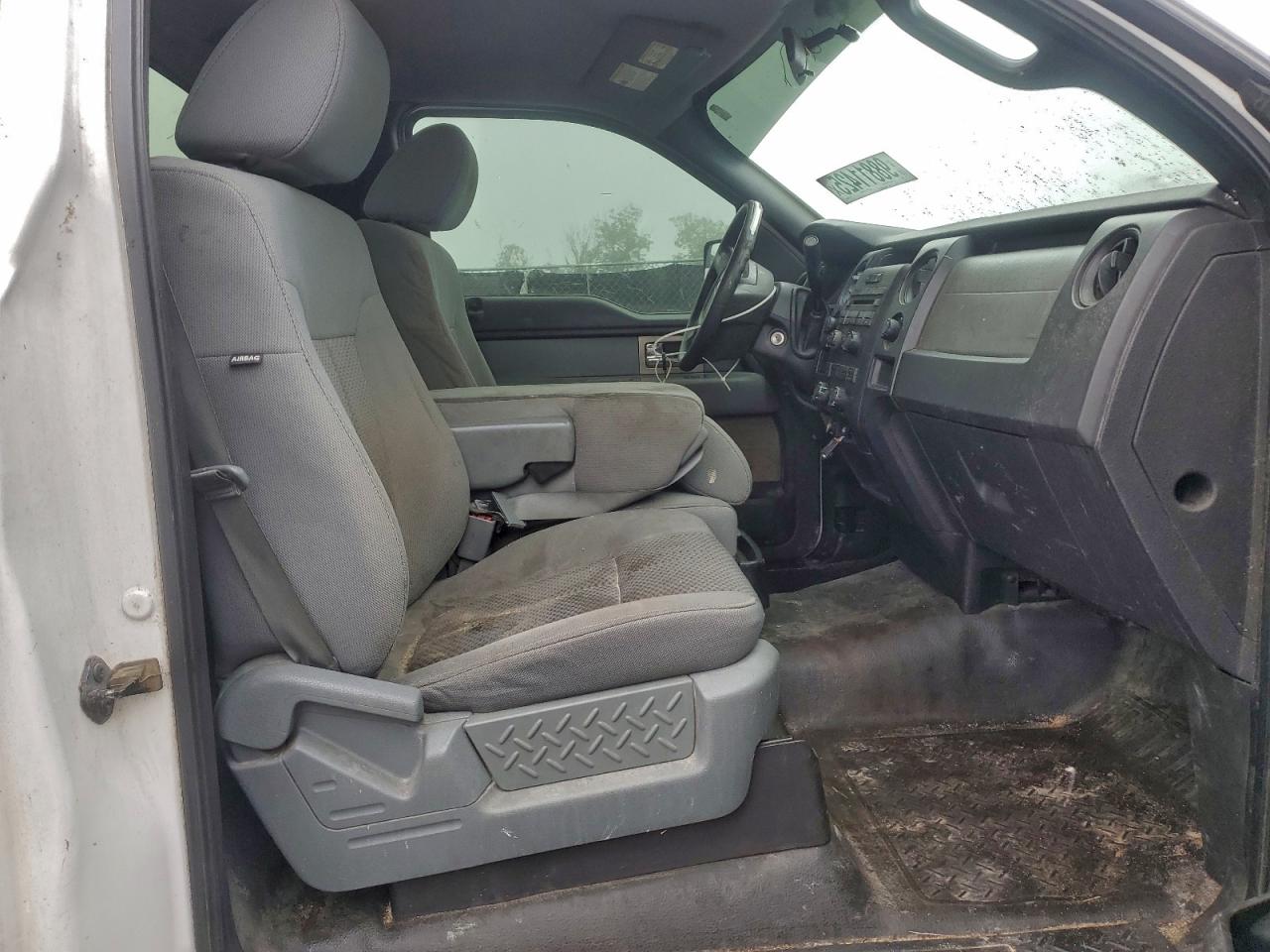 2011 FORD F150 photo 10