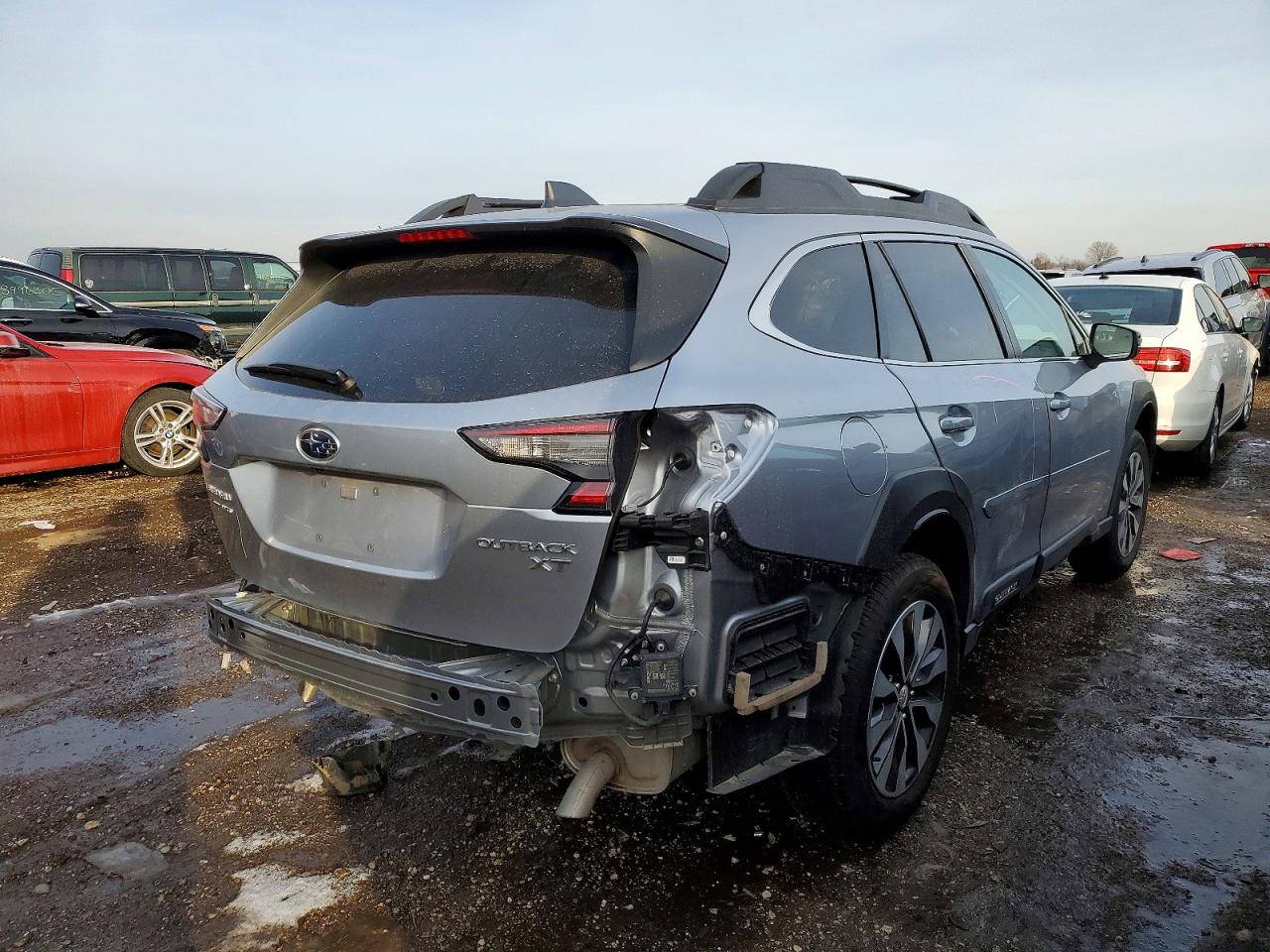 2025 SUBARU OUTBACK LIMITED XT photo 3