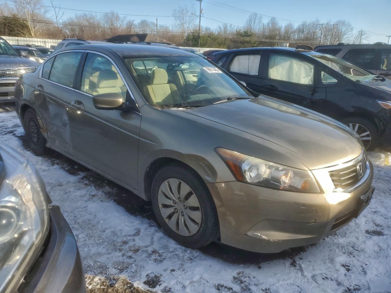 2009 HONDA ACCORD LX photo 4