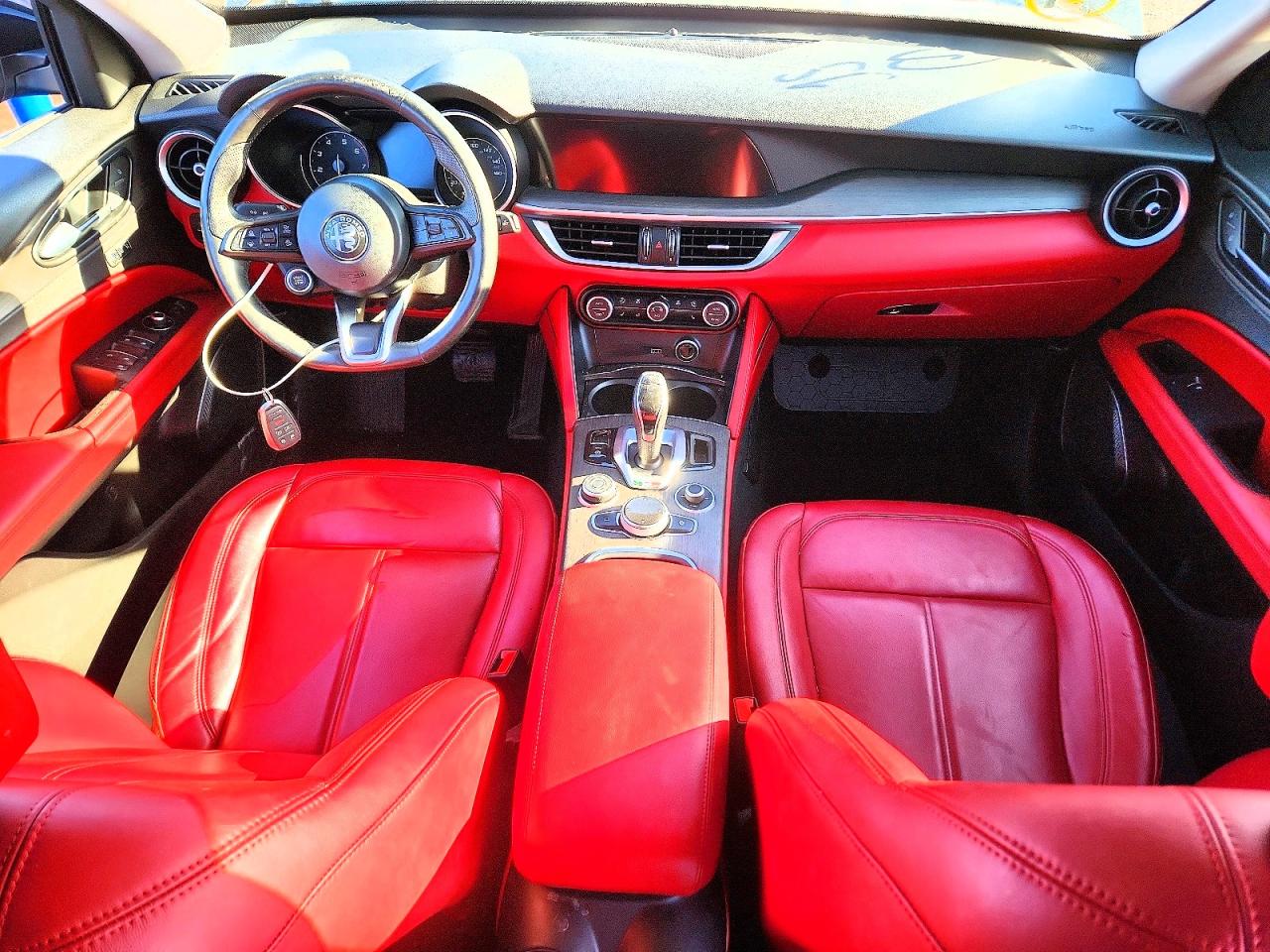2021 ALFA ROMEO STELVIO TI photo 8