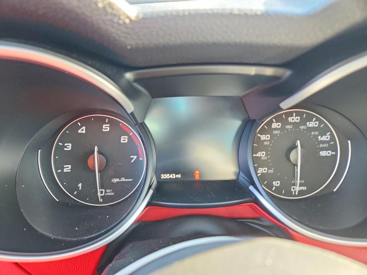 2021 ALFA ROMEO STELVIO TI photo 9