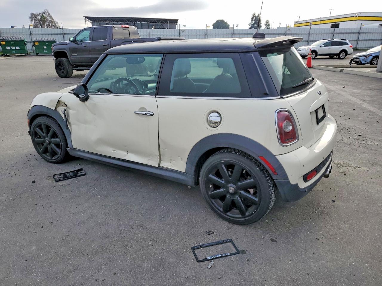 2007 MINI COOPER S photo 2