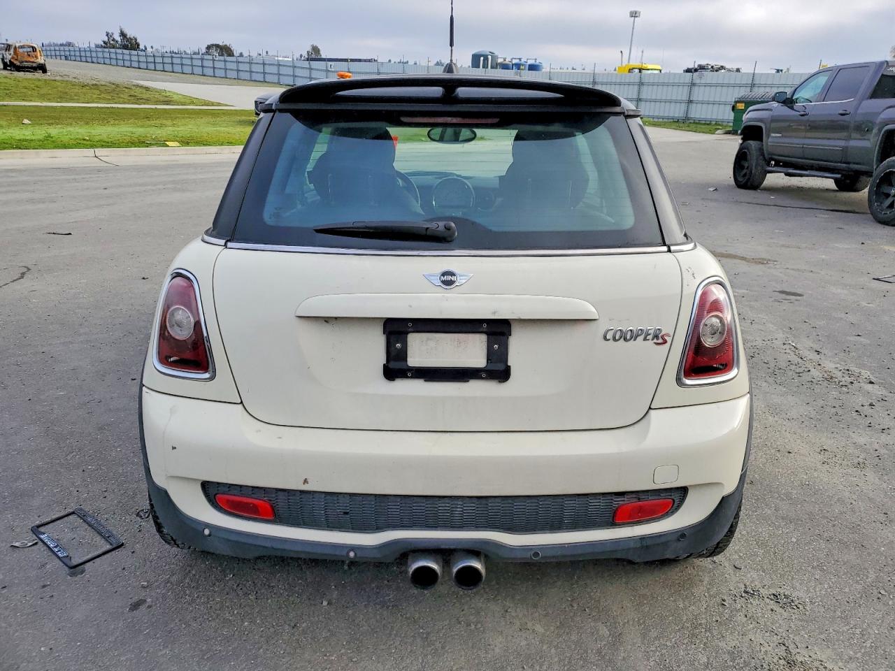 2007 MINI COOPER S photo 6