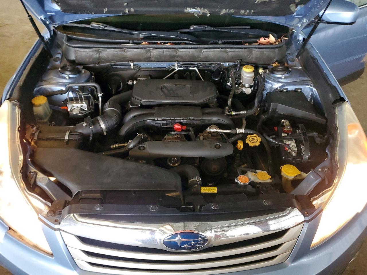 2011 SUBARU OUTBACK 2.5I PREMIUM photo 12