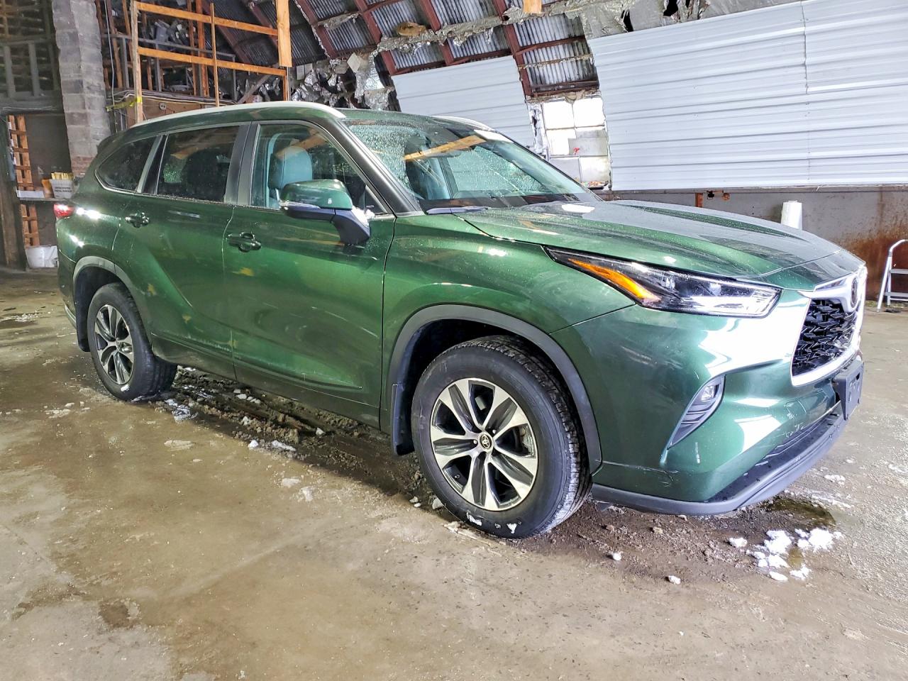 2023 TOYOTA HIGHLANDER L photo 4