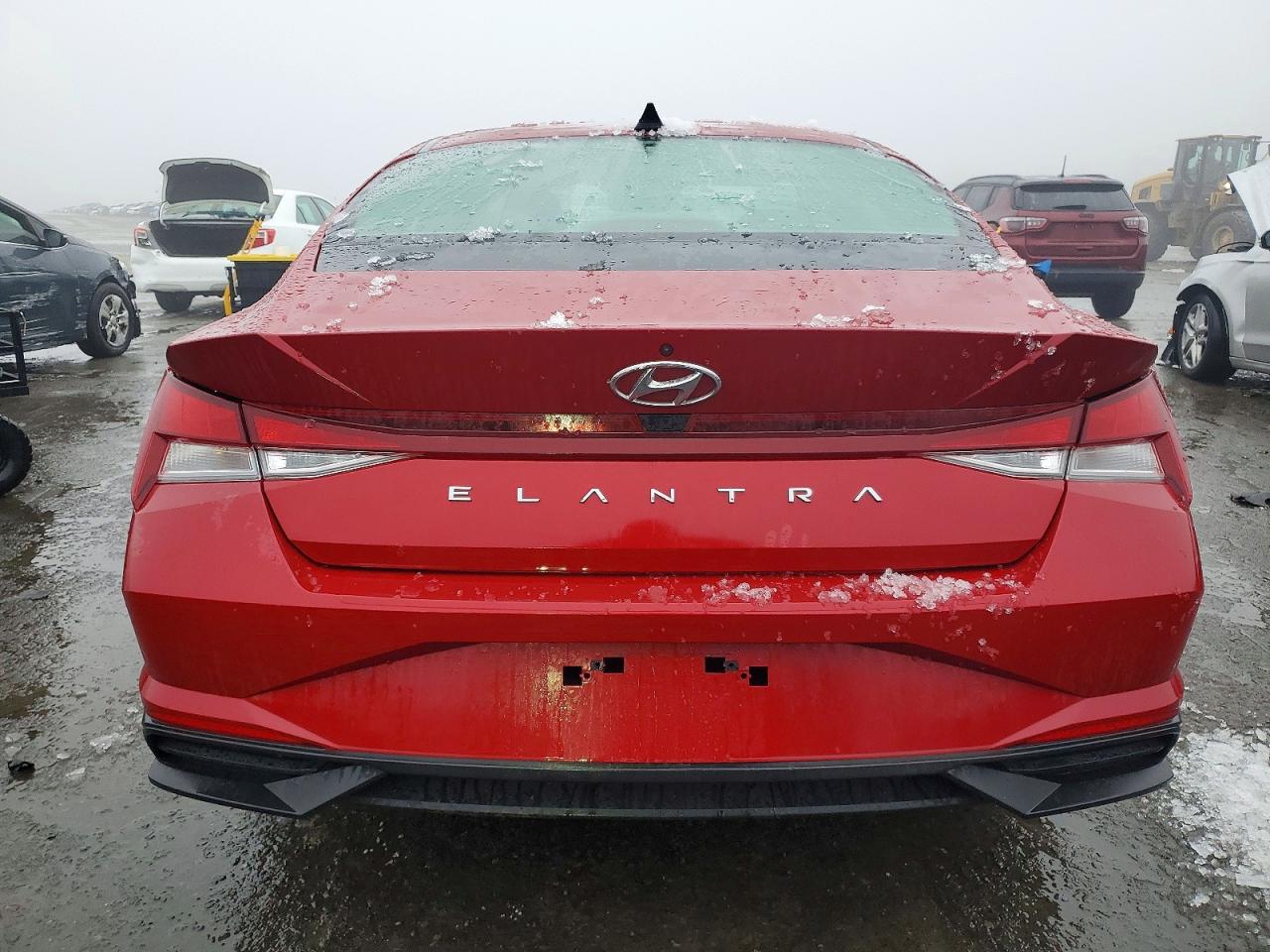 2022 HYUNDAI ELANTRA SEL photo 6
