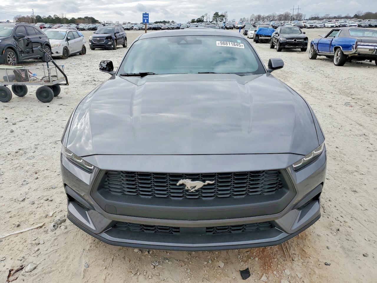 2024 FORD MUSTANG photo 5