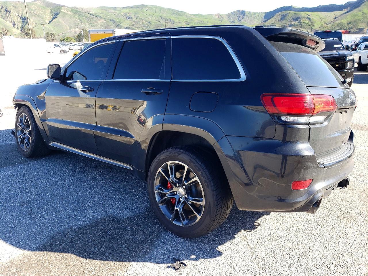 2014 JEEP GRAND CHEROKEE SRT-8 photo 2