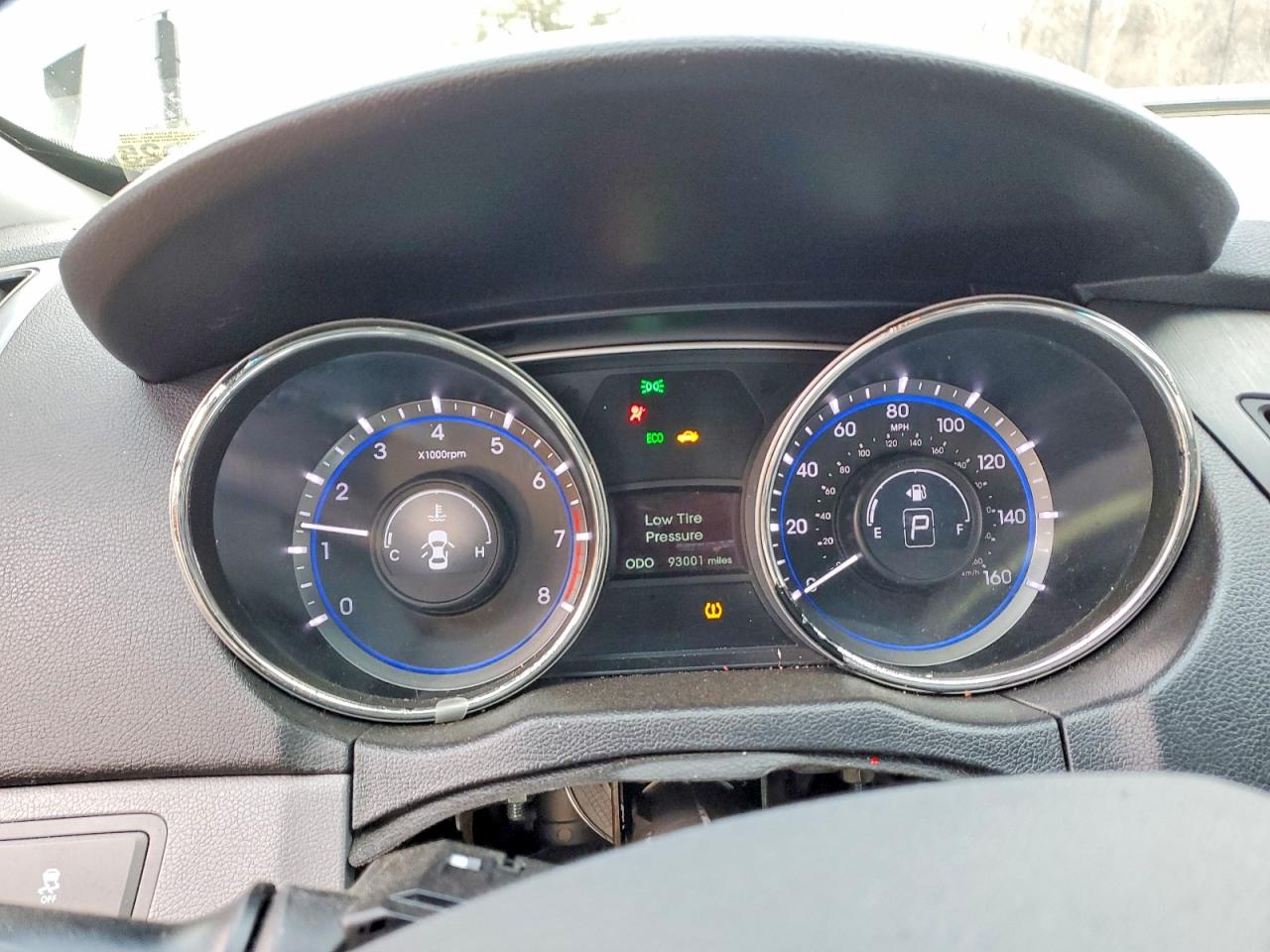 2014 HYUNDAI SONATA GLS photo 9