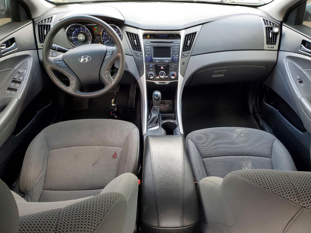 2014 HYUNDAI SONATA GLS photo 8