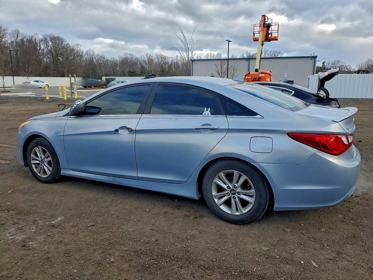 2014 HYUNDAI SONATA GLS photo 2