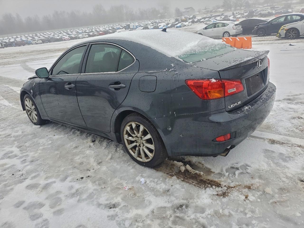 2007 LEXUS IS 250 photo 2