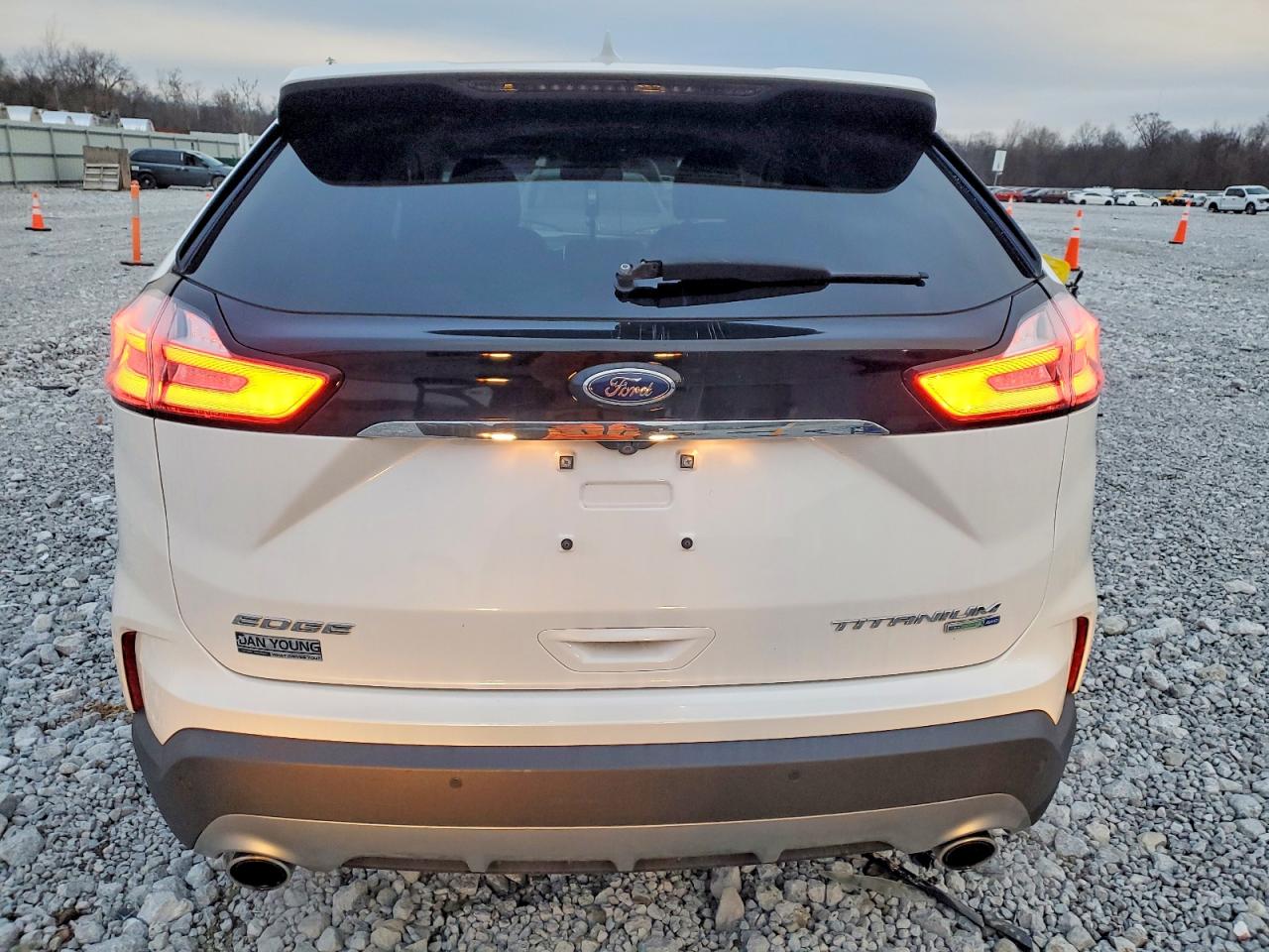 2019 FORD EDGE TITANIUM photo 6