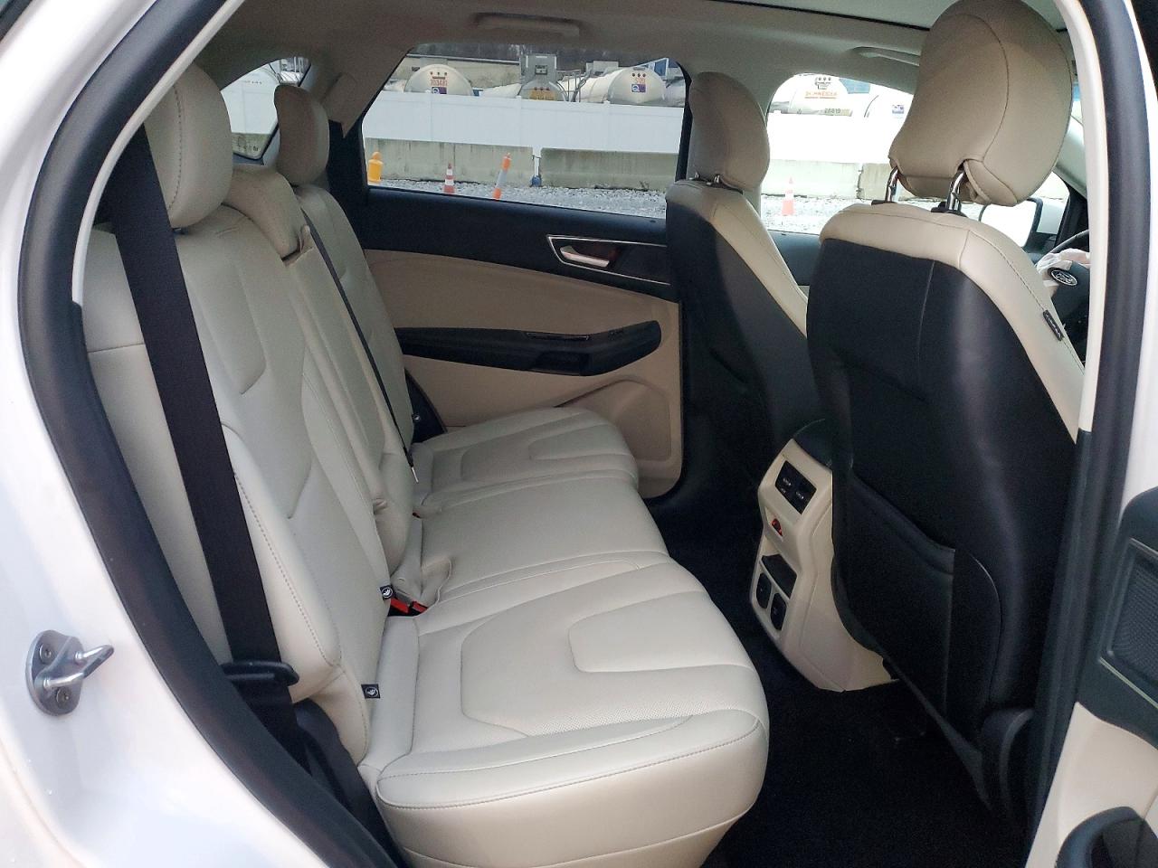 2019 FORD EDGE TITANIUM photo 11