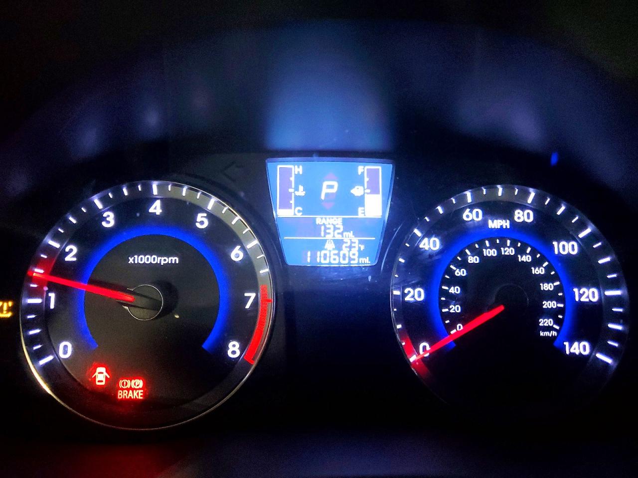 2016 HYUNDAI ACCENT SE photo 9