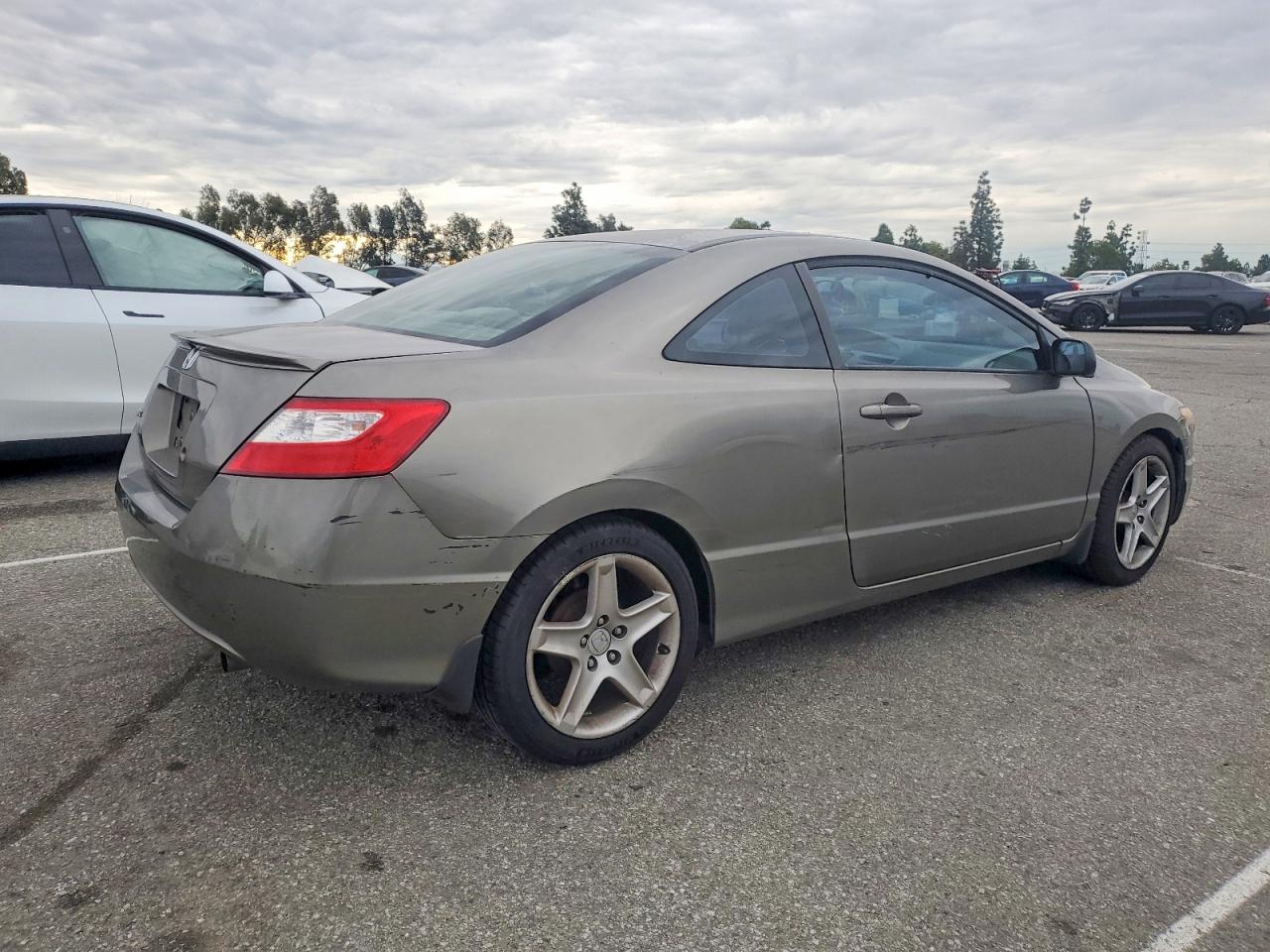 2006 HONDA CIVIC LX photo 3