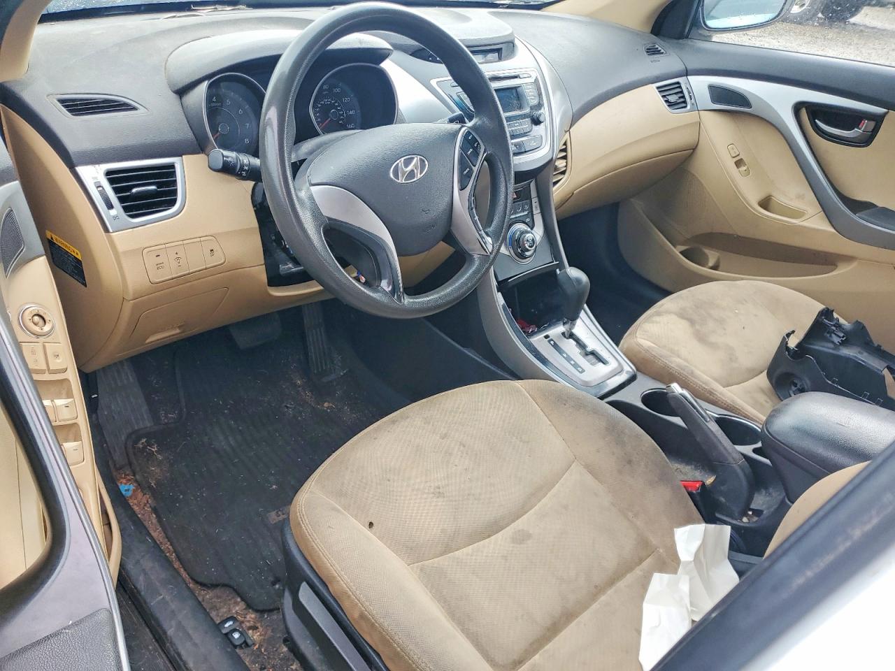 2013 HYUNDAI ELANTRA GLS photo 8