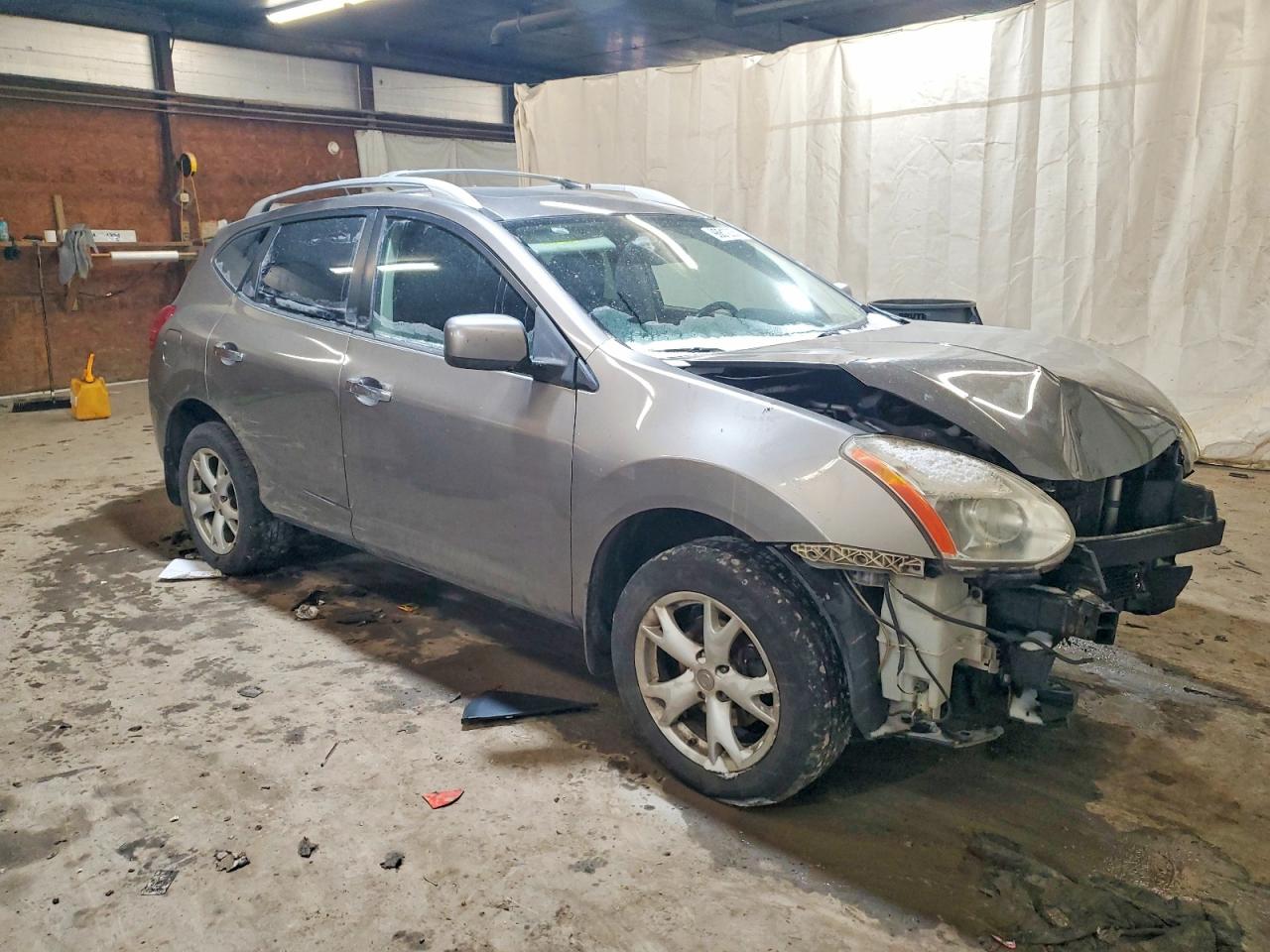 2010 NISSAN ROGUE S photo 4