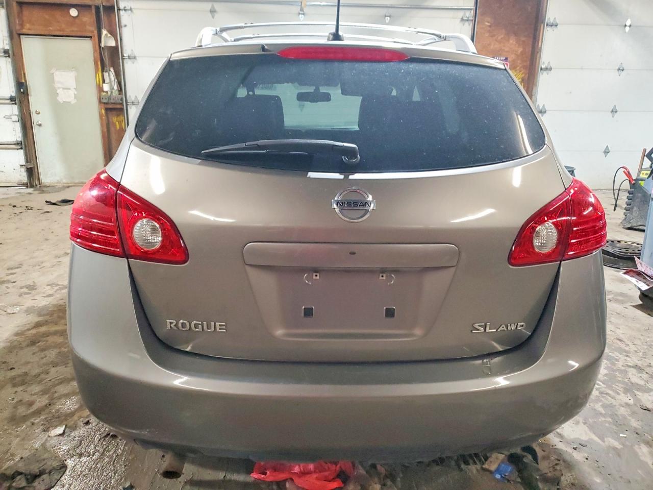 2010 NISSAN ROGUE S photo 6