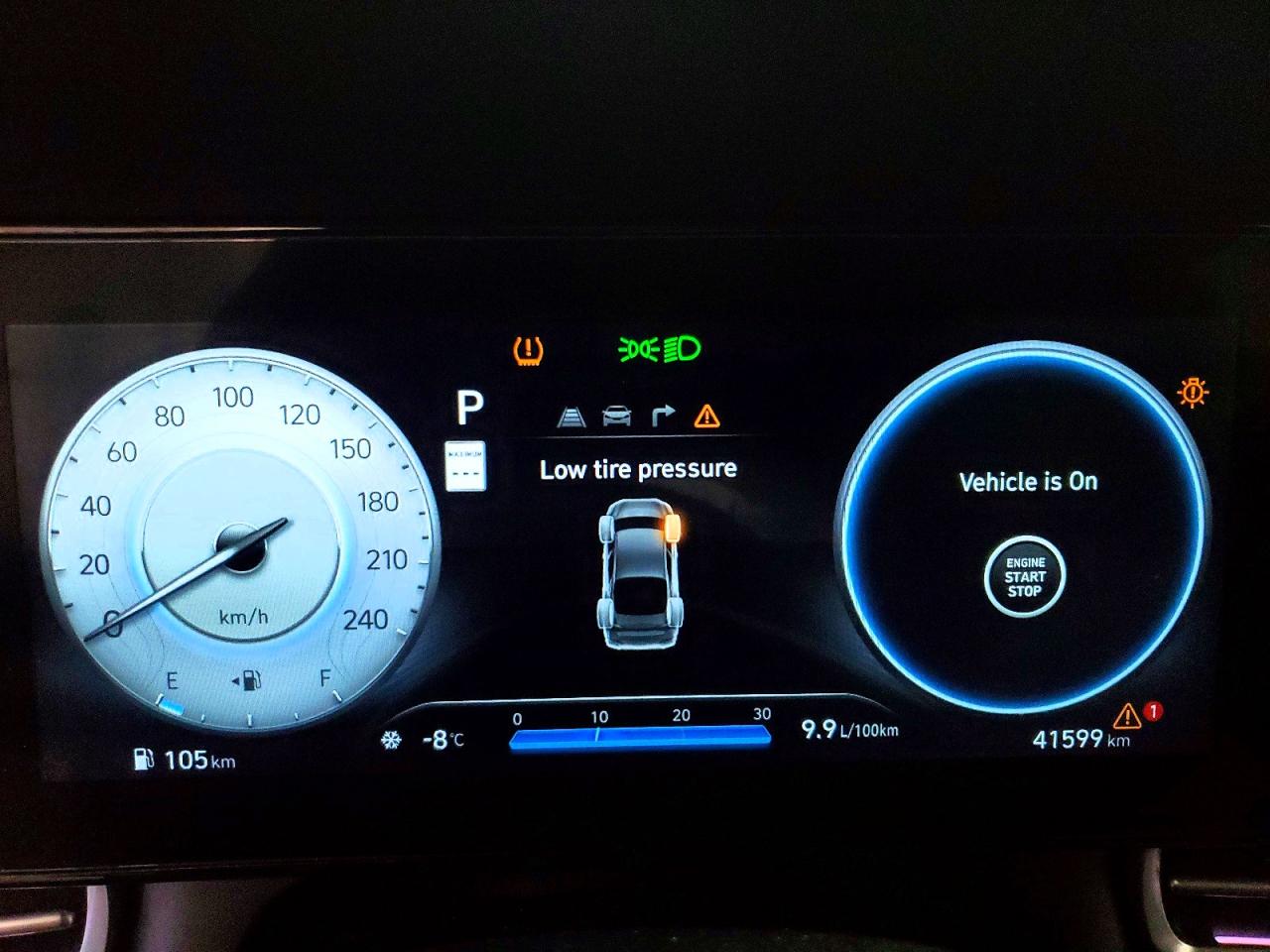 2024 HYUNDAI ELANTRA SEL photo 9