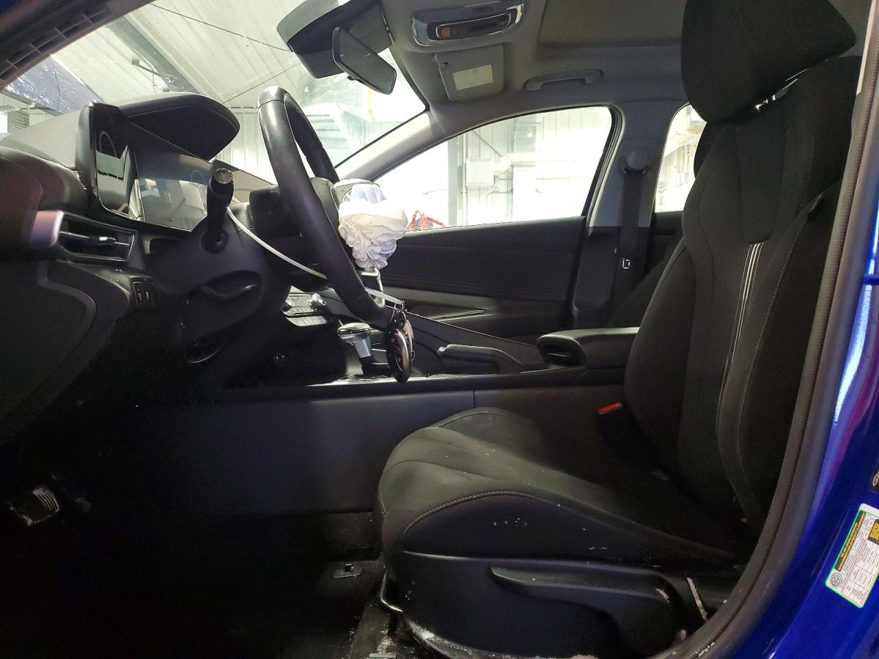 2024 HYUNDAI ELANTRA SEL photo 7