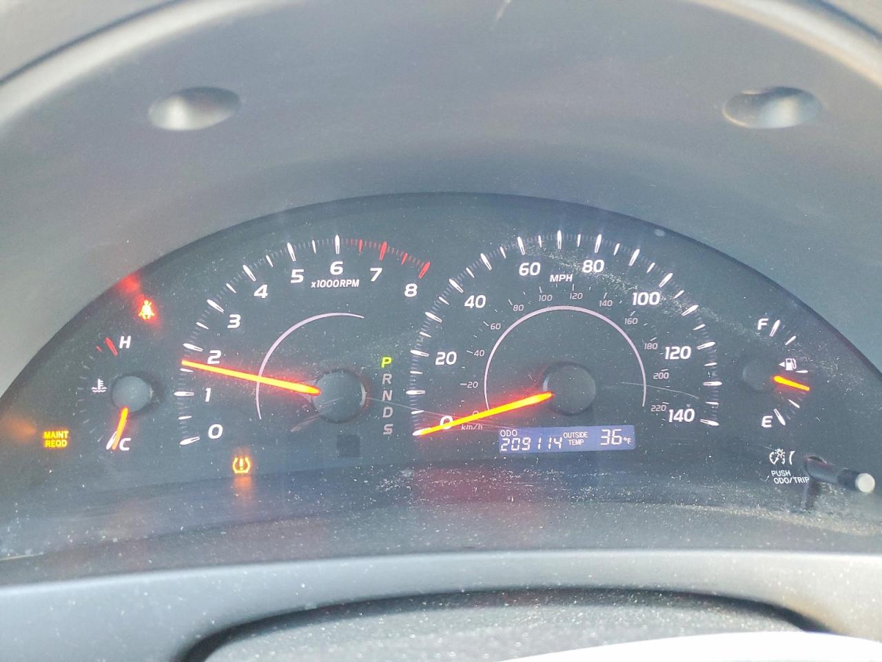 2011 TOYOTA CAMRY BASE photo 9
