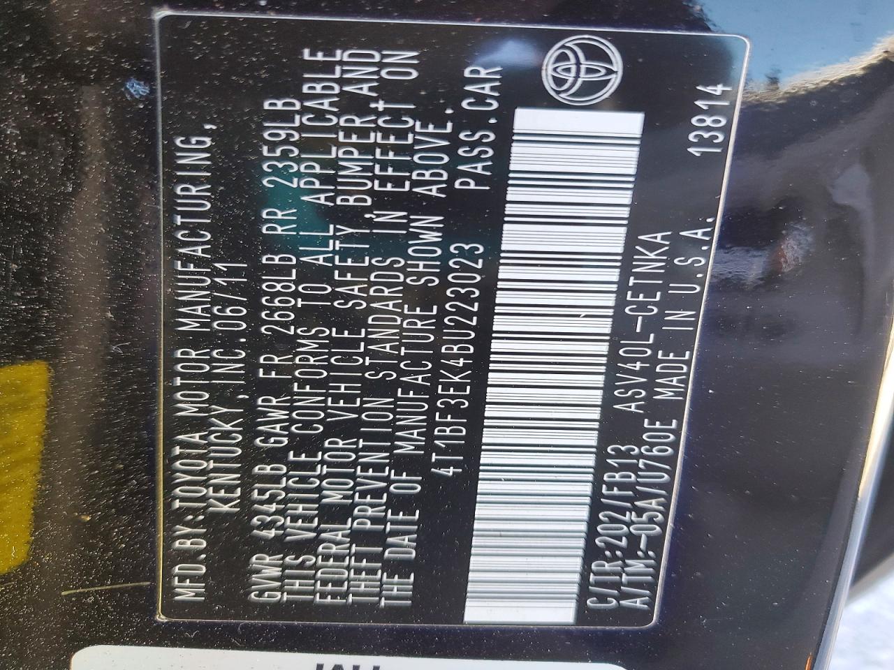 2011 TOYOTA CAMRY BASE photo 12