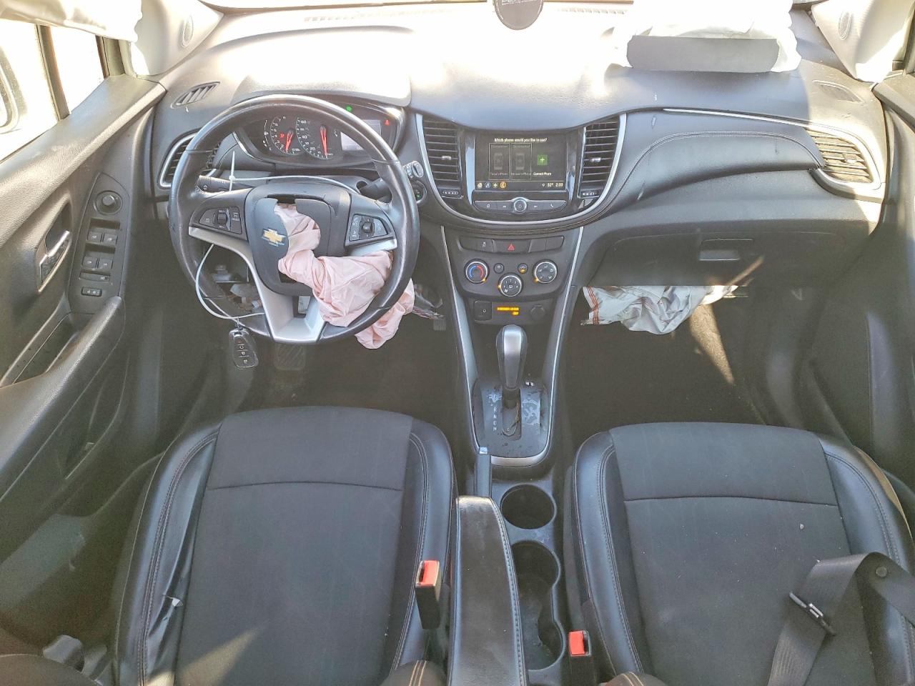 2018 CHEVROLET TRAX 1LT photo 8